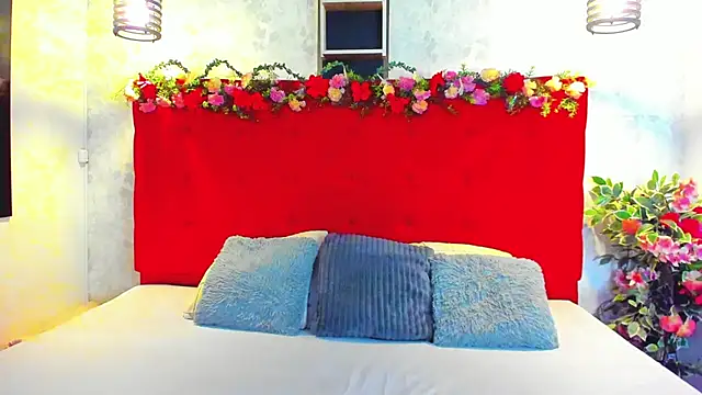 Snapshot of SilvannaFit chatting on 10, 6, 2026 SilvannaFit online show from 10, 6, 2026