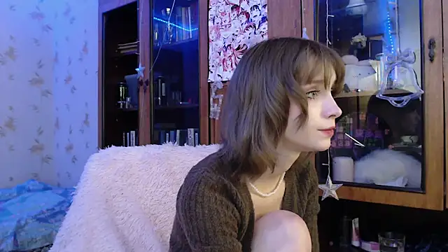 Snapshot of cloudgirrl chatting on 20, 1, 2025 cloudgirrl online show from 20, 1, 2025