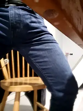 Snapshot of abdierkader chatting on 2, 12, 2025 abdierkader online show from 2, 12, 2025