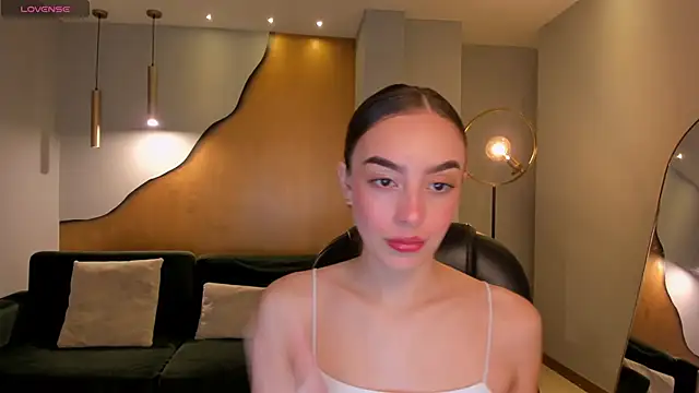 Snapshot of KaiaFerreira chatting on 31, 1, 2025 KaiaFerreira online show from 31, 1, 2025