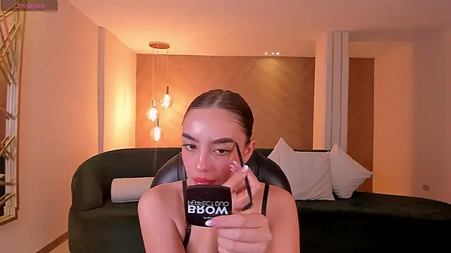 Snapshot of KaiaFerreira chatting on 17, 2, 2025 KaiaFerreira online show from 17, 2, 2025