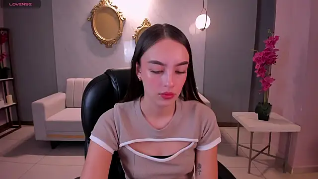 Snapshot of KaiaFerreira chatting on 19, 2, 2025 KaiaFerreira online show from 19, 2, 2025