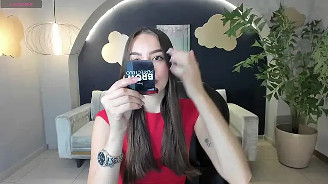 Snapshot of KaiaFerreira chatting on 3, 3, 2025 KaiaFerreira online show from 3, 3, 2025