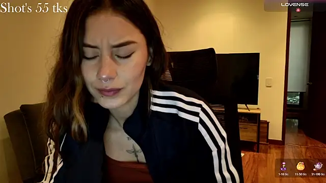 Emmy petit online show from 1, 11, 2025