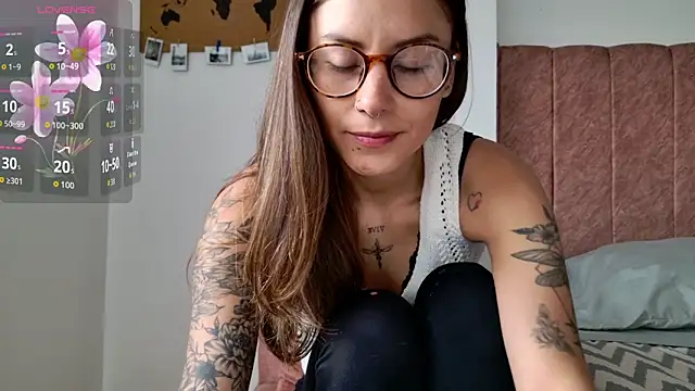 Emmy petit online show from 4, 3, 2026