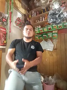 Snapshot of TheBriiaand30 chatting on 29, 11, 2025 TheBriiaand30 online show from 29, 11, 2025