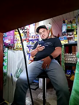 Snapshot of TheBriiaand30 chatting on 6, 1, 2026 TheBriiaand30 online show from 6, 1, 2026