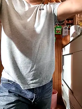 Snapshot of TheBriiaand30 chatting on 7, 1, 2026 TheBriiaand30 online show from 7, 1, 2026