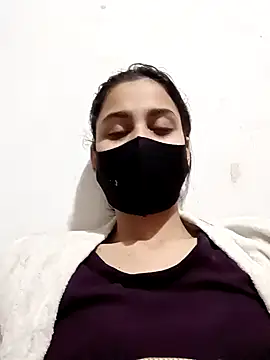 magicmoment00786 online show from 26, 1, 2025