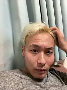 Snapshot of kouji8800 chatting on 3, 1, 2025 kouji8800 online show from 3, 1, 2025