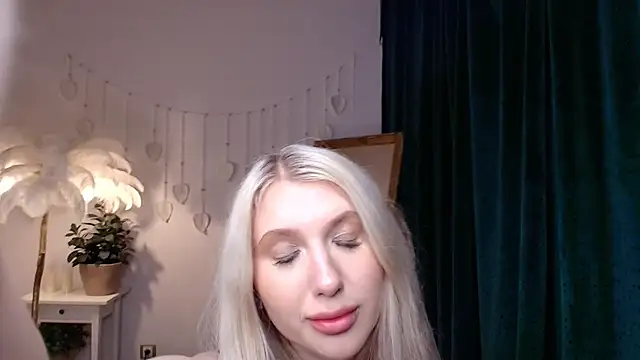 Evacadooo online show from 29, 5, 2026