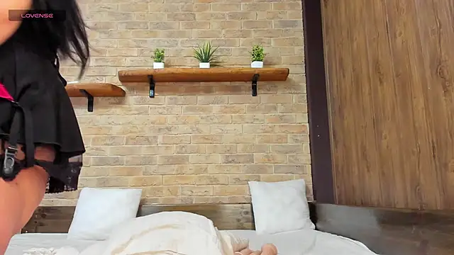 Lizzyvixxx online show from 18, 2, 2025