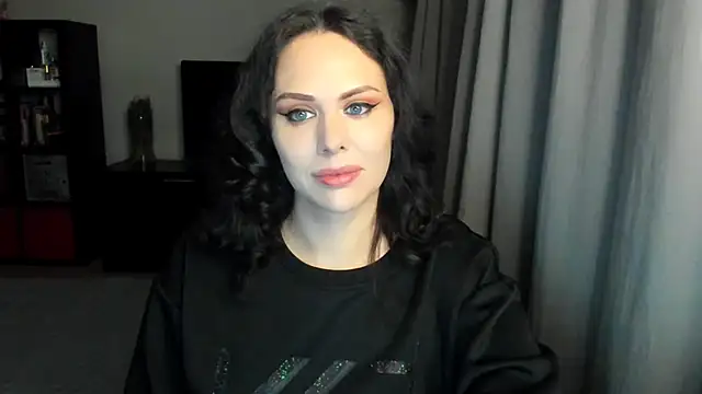 MollyCheiz online show from 14, 12, 2024