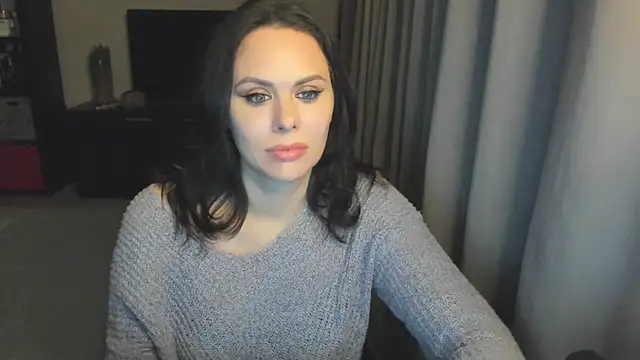 Snapshot of MollyCheiz chatting on 20, 10, 2025 MollyCheiz online show from 20, 10, 2025