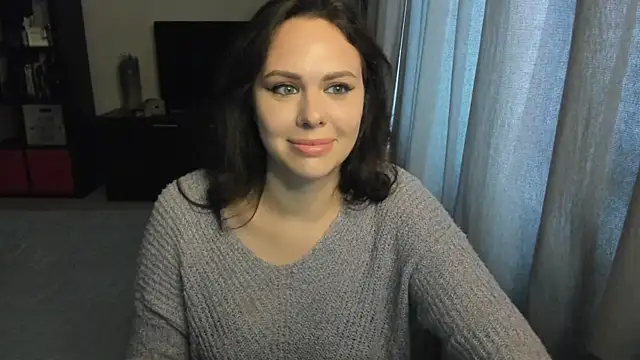 Snapshot of MollyCheiz chatting on 25, 10, 2025 MollyCheiz online show from 25, 10, 2025