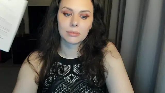 Snapshot of MollyCheiz chatting on 11, 7, 2026 MollyCheiz online show from 11, 7, 2026