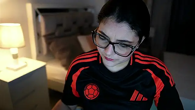 Camilaa bueno online show from 2, 3, 2026