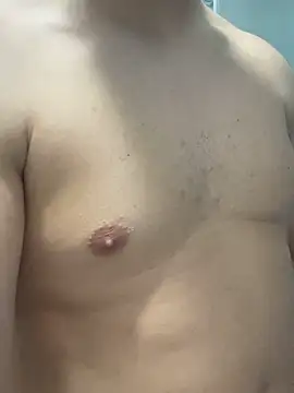 Snapshot of Tratto_bianco002 chatting on 17, 12, 2024 Tratto bianco002 online show from 17, 12, 2024