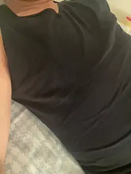 Snapshot of Tratto_bianco002 chatting on 18, 12, 2024 Tratto bianco002 online show from 18, 12, 2024