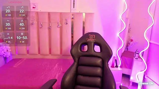 Snapshot of Andy_tay1 chatting on 15, 10, 2025 Andy tay1 online show from 15, 10, 2025