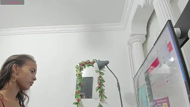 Snapshot of lulu_25_ chatting on 13, 1, 2025 lulu 25 online show from 13, 1, 2025