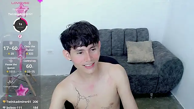 Snapshot of tanjiro_cute chatting on 23, 12, 2024 tanjiro cute online show from 23, 12, 2024