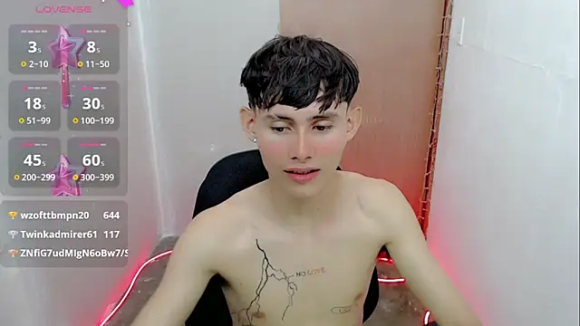 Snapshot of tanjiro_cute chatting on 6, 1, 2025 tanjiro cute online show from 6, 1, 2025