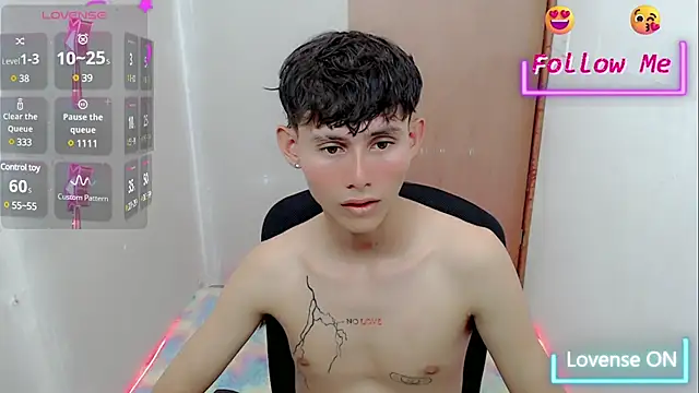 Snapshot of tanjiro_cute chatting on 14, 1, 2025 tanjiro cute online show from 14, 1, 2025