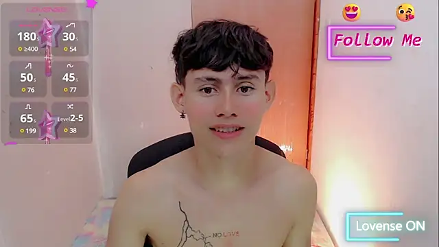 Snapshot of tanjiro_cute chatting on 9, 2, 2025 tanjiro cute online show from 9, 2, 2025