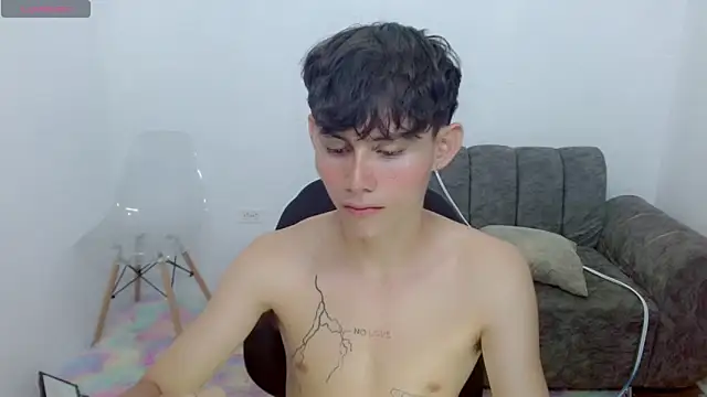 Snapshot of tanjiro_cute chatting on 27, 2, 2025 tanjiro cute online show from 27, 2, 2025