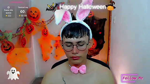 Snapshot of tanjiro_cute chatting on 31, 10, 2025 tanjiro cute online show from 31, 10, 2025