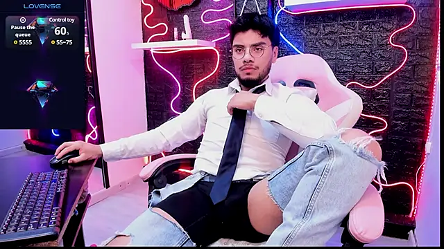 Tommidubois online show from 15, 12, 2024