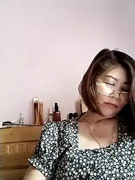 Snapshot of Baby-tits2024 chatting on 4, 12, 2024 Baby-tits2024 online show from 4, 12, 2024