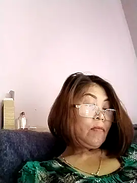 Snapshot of Baby-tits2024 chatting on 10, 12, 2024 Baby-tits2024 online show from 10, 12, 2024