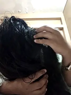 Magical Girl- online show from 4, 11, 2025