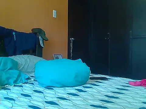 Snapshot of CELESSTESeductora chatting on 15, 1, 2025 CELESSTESeductora online show from 15, 1, 2025