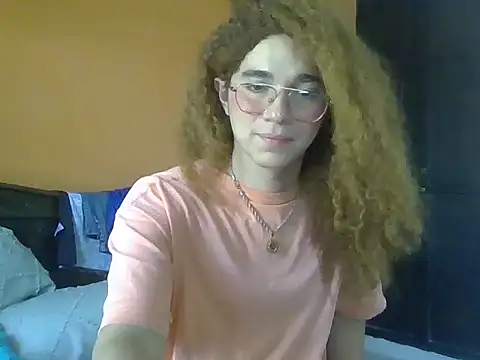 Snapshot of CELESSTESeductora chatting on 6, 2, 2025 CELESSTESeductora online show from 6, 2, 2025