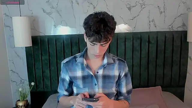 MattiDeLuca online show from 2, 2, 2025