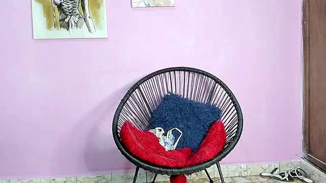 Snapshot of ZoeSmith6 chatting on 14, 1, 2025 ZoeSmith6 online show from 14, 1, 2025