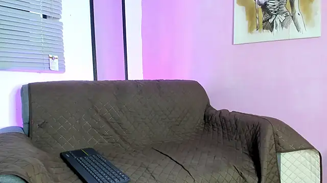 Snapshot of ZoeSmith6 chatting on 23, 1, 2025 ZoeSmith6 online show from 23, 1, 2025