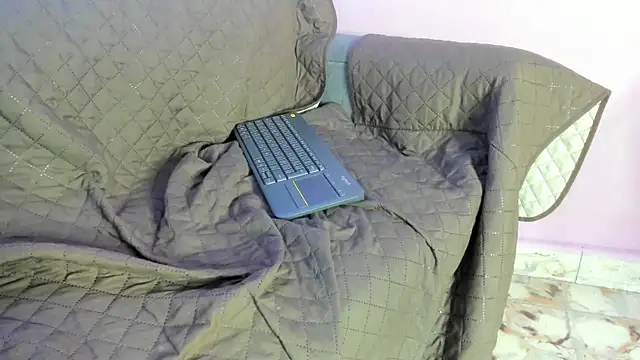 Snapshot of ZoeSmith6 chatting on 30, 1, 2025 ZoeSmith6 online show from 30, 1, 2025