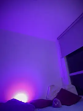 varenkaivanova 22 online show from 17, 1, 2025