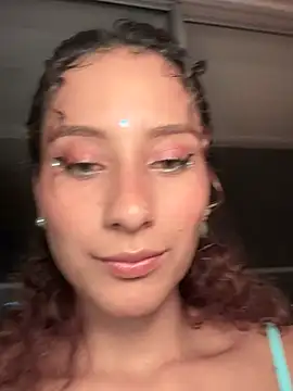 varenkaivanova 22 online show from 26, 2, 2025