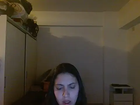 Snapshot of xBubblyBarbiexx chatting on 12, 9, 2025 xBubblyBarbiexx online show from 12, 9, 2025