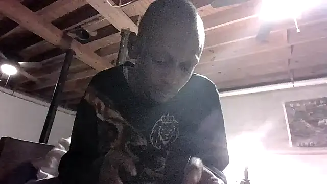 Snapshot of KinGKane84 chatting on 4, 12, 2024 KinGKane84 online show from 4, 12, 2024