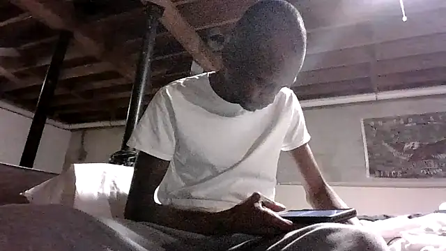 Snapshot of KinGKane84 chatting on 13, 12, 2024 KinGKane84 online show from 13, 12, 2024