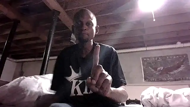 Snapshot of KinGKane84 chatting on 16, 12, 2024 KinGKane84 online show from 16, 12, 2024