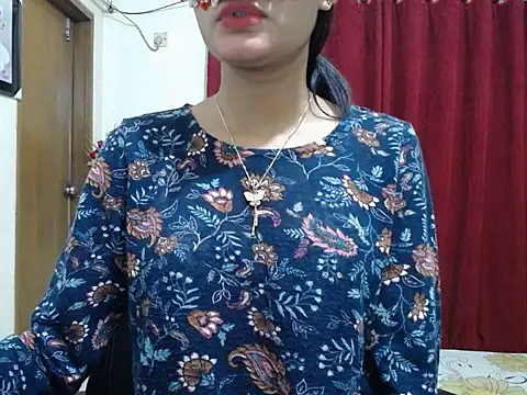 Snapshot of taisina chatting on 24, 2, 2025 taisina online show from 24, 2, 2025