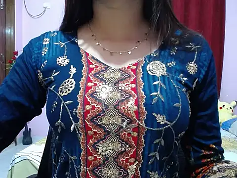 Snapshot of taisina chatting on 28, 10, 2025 taisina online show from 28, 10, 2025