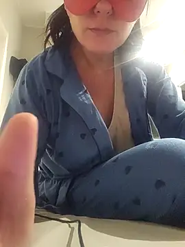 Vagabondainnamorata online show from 18, 10, 2025